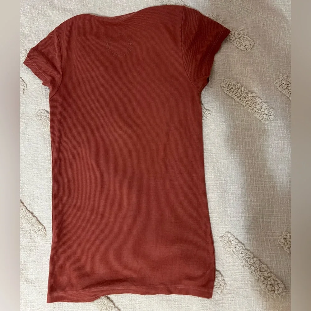 Set Active Ribbed Form Tee - Picture 3 of 6